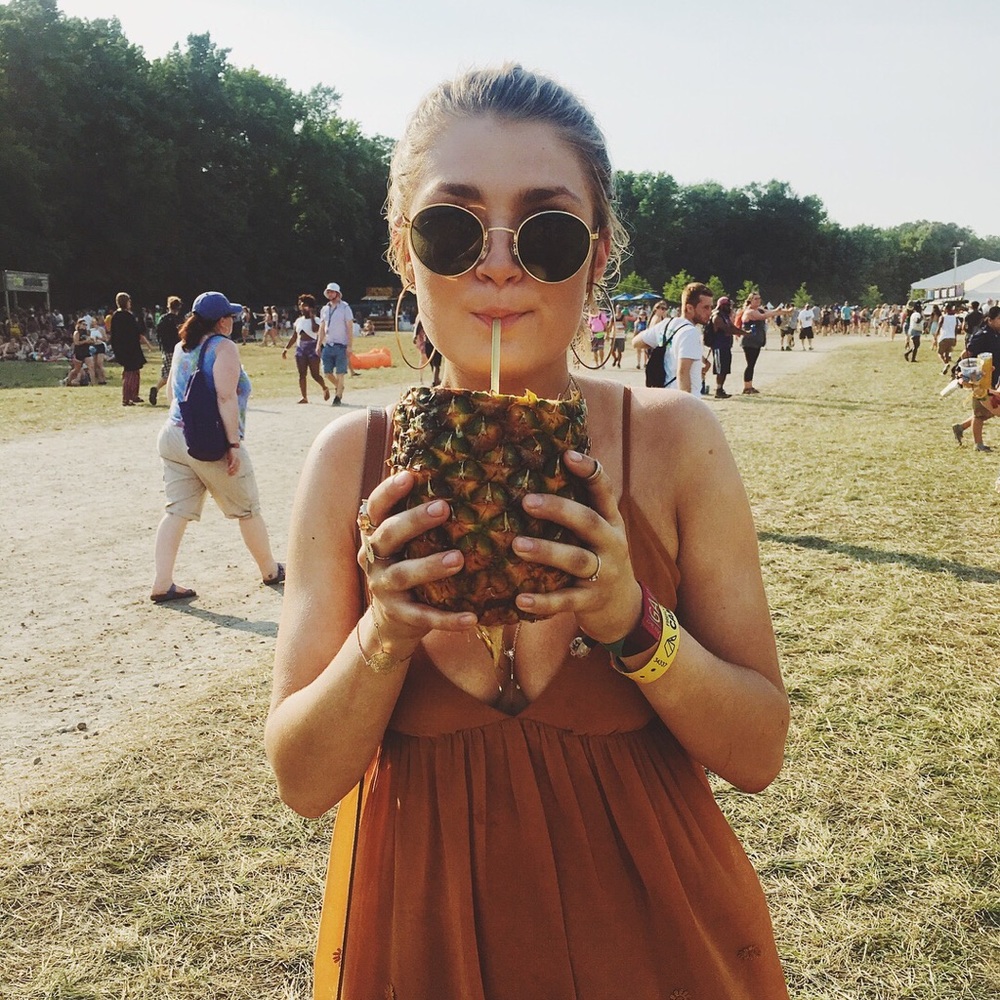 Meet your Posher, Nicole